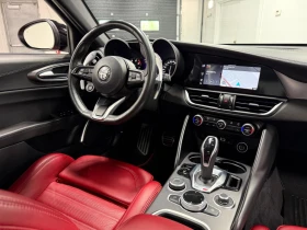 Alfa Romeo Giulia Veloce* Червена кожа* H/K* Камера* Дистроник* Разш, снимка 10