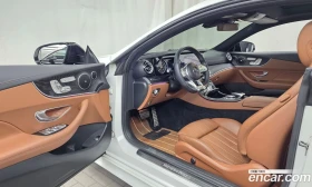 Mercedes-Benz E 220 Coupe, снимка 10