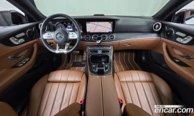 Mercedes-Benz E 220 Coupe, снимка 7