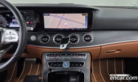 Mercedes-Benz E 220 Coupe, снимка 14