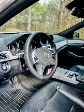 Mercedes-Benz E 200 CNG 184кс ТОП !!Цена до края на април, снимка 10 - Автомобили и джипове - 44941250