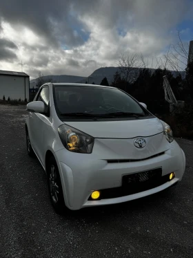 Toyota IQ 1.0 VVT-I KEYLESS/NAVI/PEARL, снимка 2