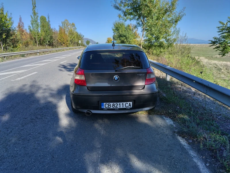 BMW 118 D, снимка 8 - Автомобили и джипове - 47652261