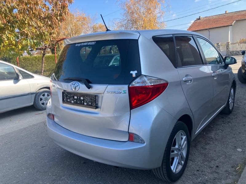 Toyota Verso S 1.33 100ks VERSO-S, снимка 3 - Автомобили и джипове - 47912836