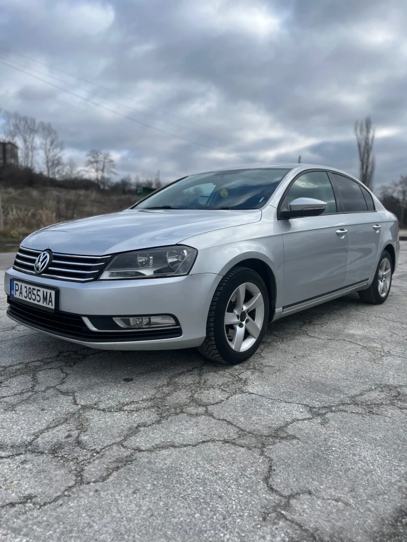 VW Passat 1.6 TDI, снимка 1 - Автомобили и джипове - 48306425