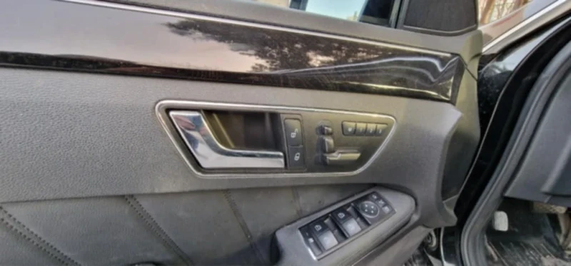 Mercedes-Benz E 350, снимка 8 - Автомобили и джипове - 52244529