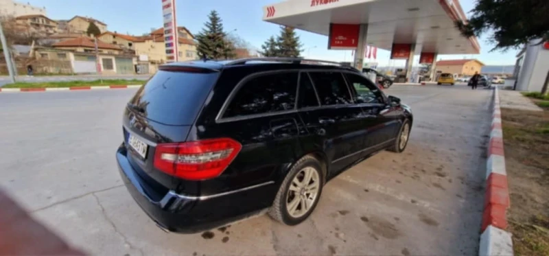 Mercedes-Benz E 350, снимка 9 - Автомобили и джипове - 52244529