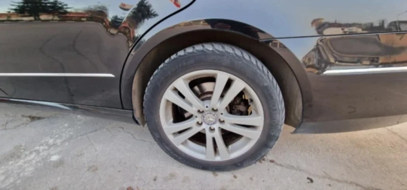 Mercedes-Benz E 350, снимка 4 - Автомобили и джипове - 52244529