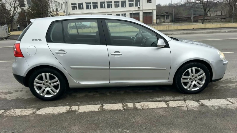 VW Golf 1.9 TDI-GOAL-6скорости, снимка 6 - Автомобили и джипове - 53408684