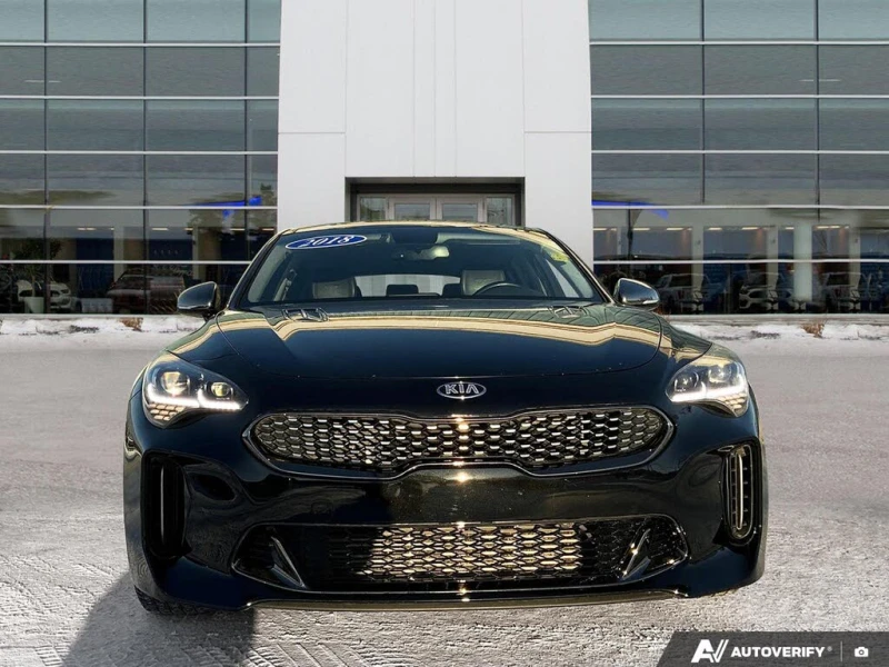 Kia Stinger GT AWD * АвтоКредит* (ЦЕНА ДО БГ), снимка 2 - Автомобили и джипове - 53419572