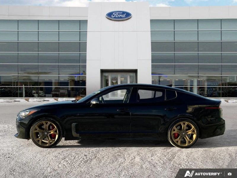 Kia Stinger GT AWD * АвтоКредит* (ЦЕНА ДО БГ), снимка 3 - Автомобили и джипове - 53419572