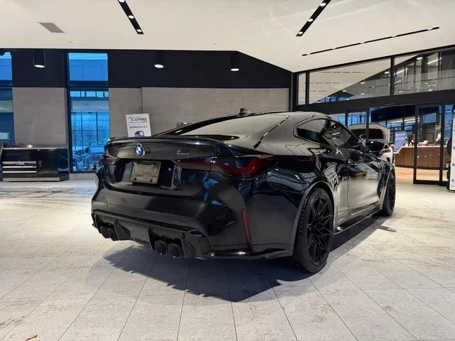 BMW M4 Competition RWD* АвтоКредит* (ЦЕНА ДО БГ) - изображение 8