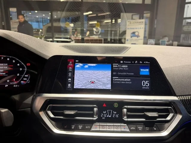 BMW M4 Competition RWD* АвтоКредит* (ЦЕНА ДО БГ), снимка 13 - Автомобили и джипове - 53599463