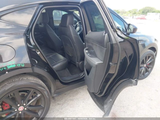 Jaguar E-pace * R-DYNAMIC S* BUY NOW* КОЖА* ПОДГРЕВ* ПАНОРАМА* , снимка 8 - Автомобили и джипове - 54941019