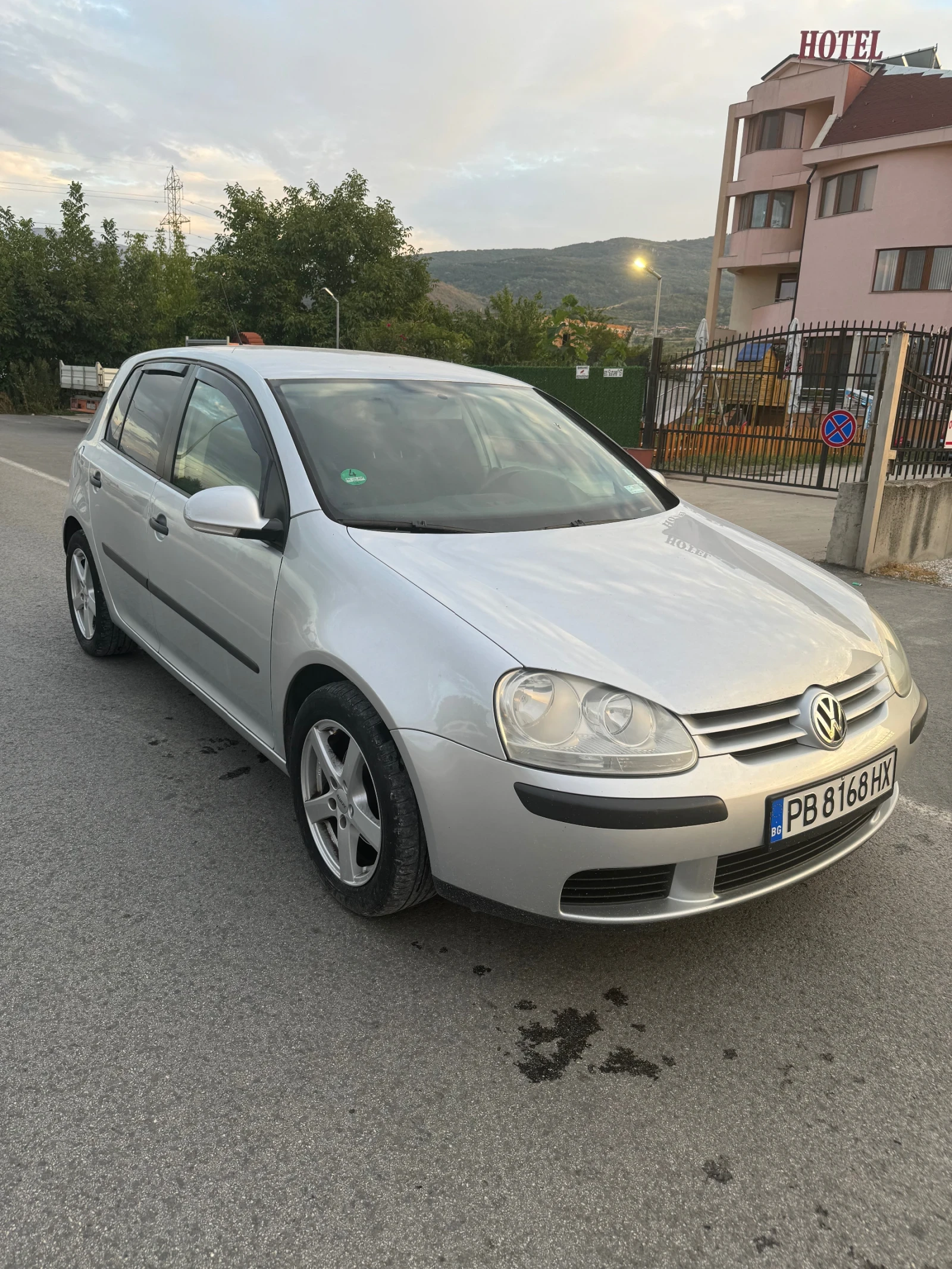 VW Golf 1.6  газ - изображение 2