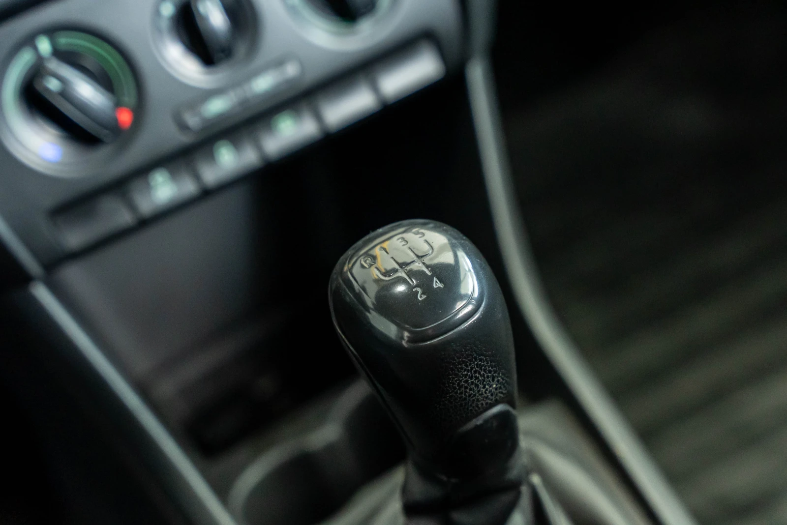 Skoda Rapid 1.6 TDI | Mobile.bg   17