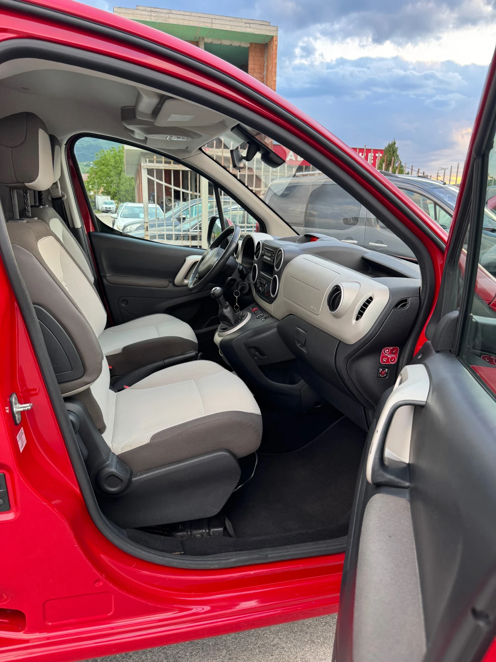 Citroen Berlingo 1.6 ehdi - изображение 10