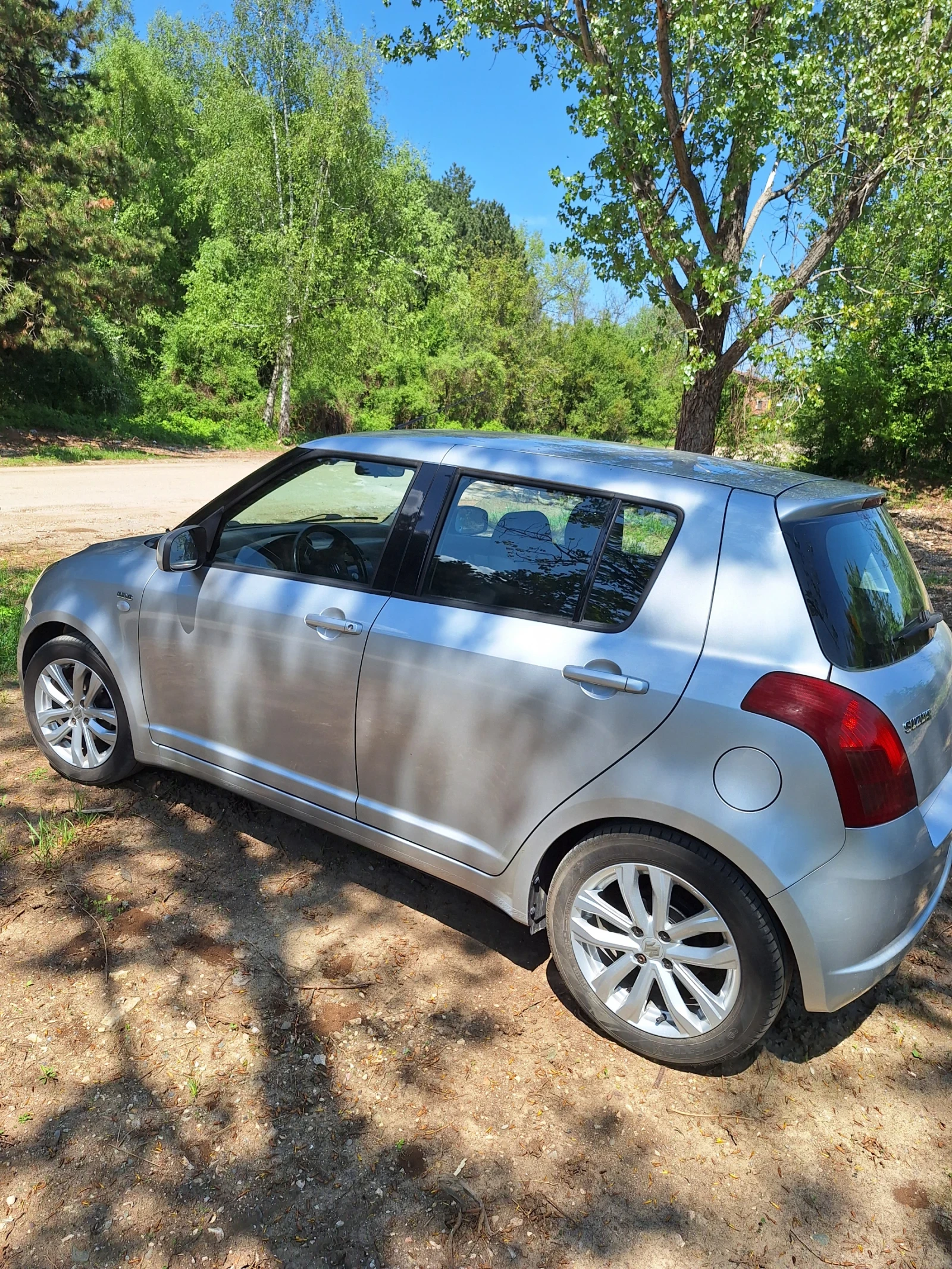 Suzuki Swift  - изображение 9