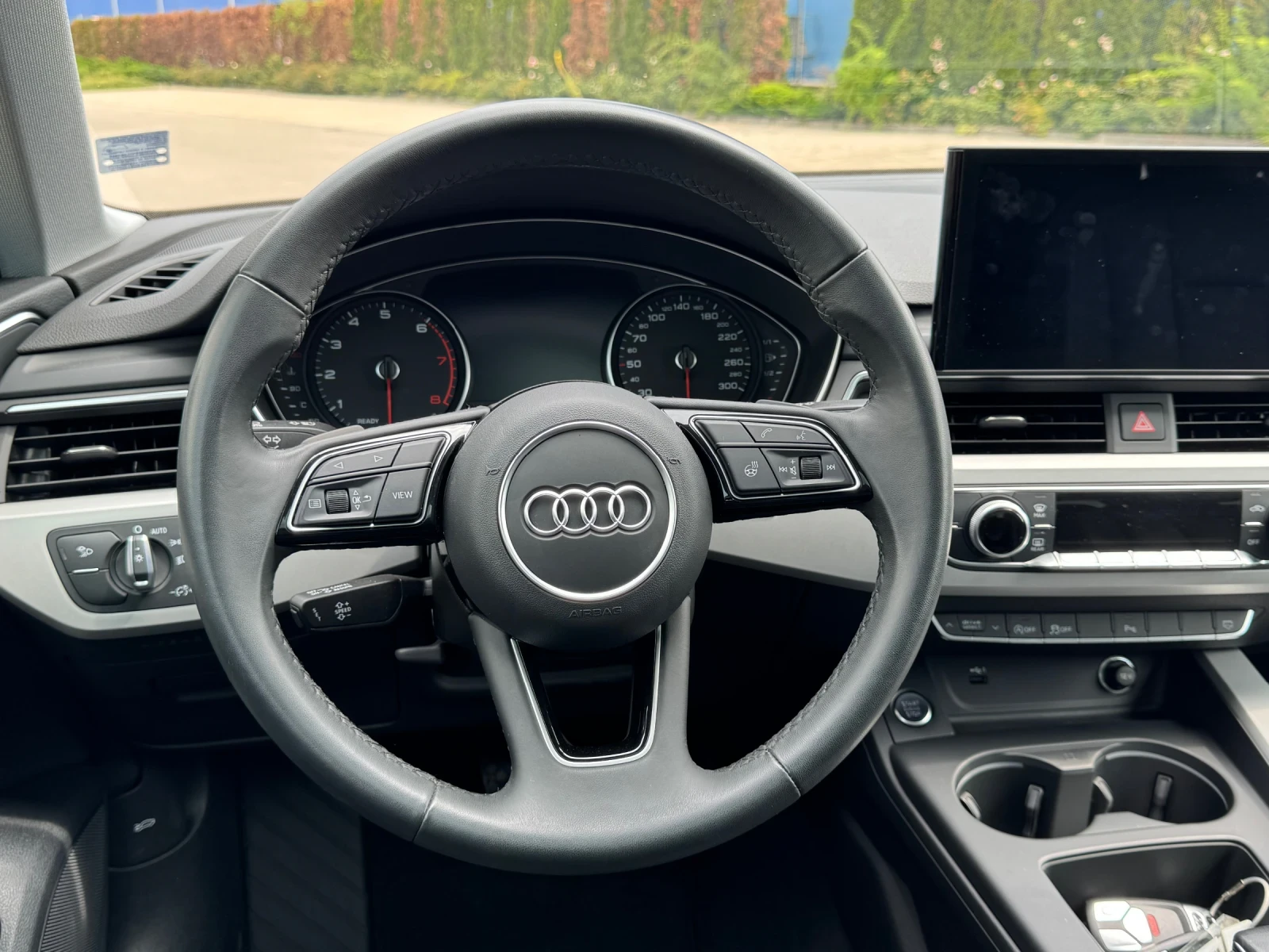 Audi A4 2.0- Бензин 4х4.265к.с. - изображение 10
