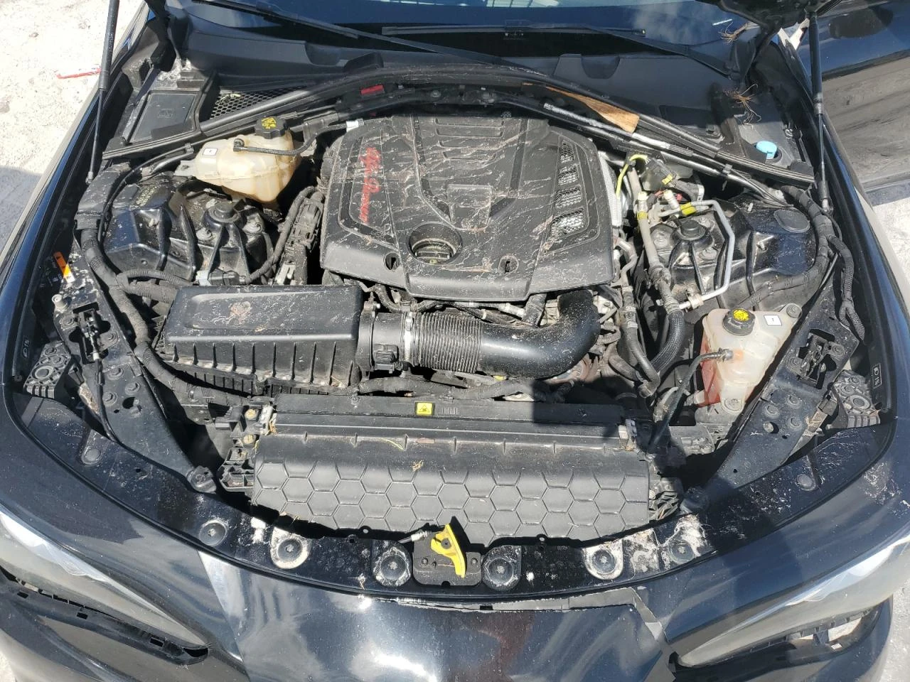 Alfa Romeo Giulia TI / 2.0L 4 /  / Remote start /  /  | Mobile.bg   11