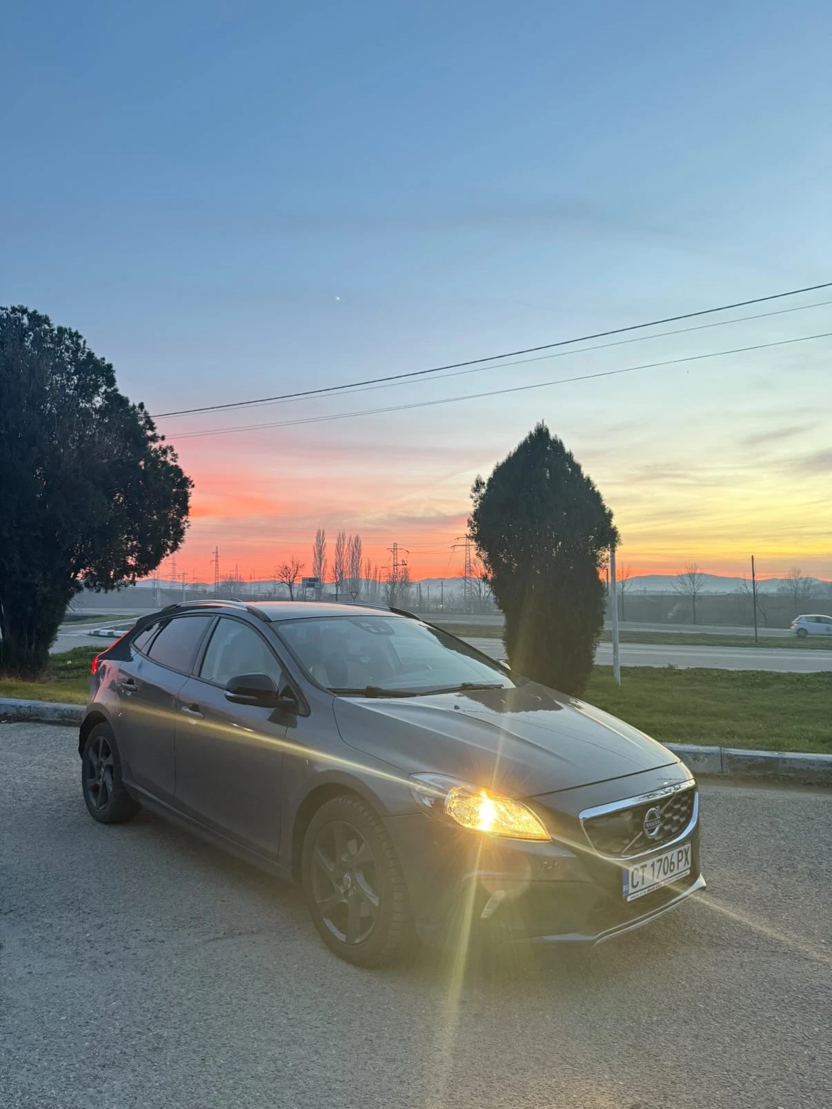 Volvo V40 Cross Country | Mobile.bg � ����������� 4