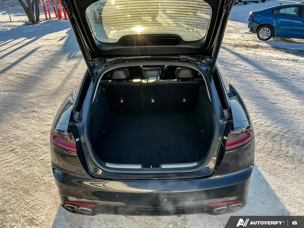 Kia Stinger GT AWD * АвтоКредит* (ЦЕНА ДО БГ) - изображение 7