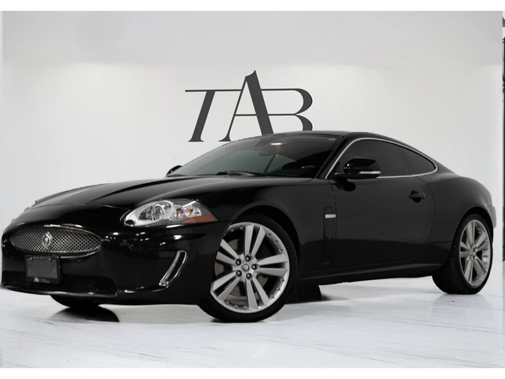 Jaguar Xk8 Coupe * B&W * ��� ��������� * �������� ������ *  | Mobile.bg � ����������� 1