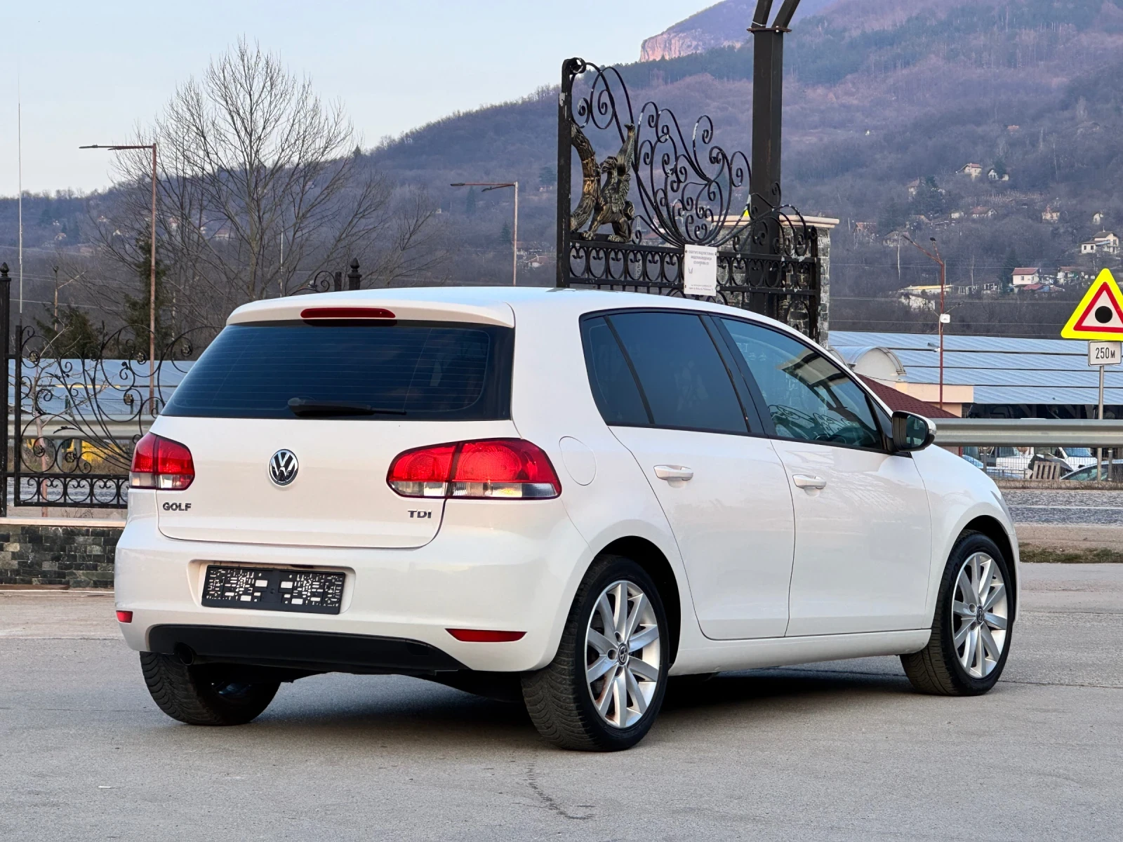 VW Golf 1.6TDI !!!165000km!!! | Mobile.bg � ����������� 5