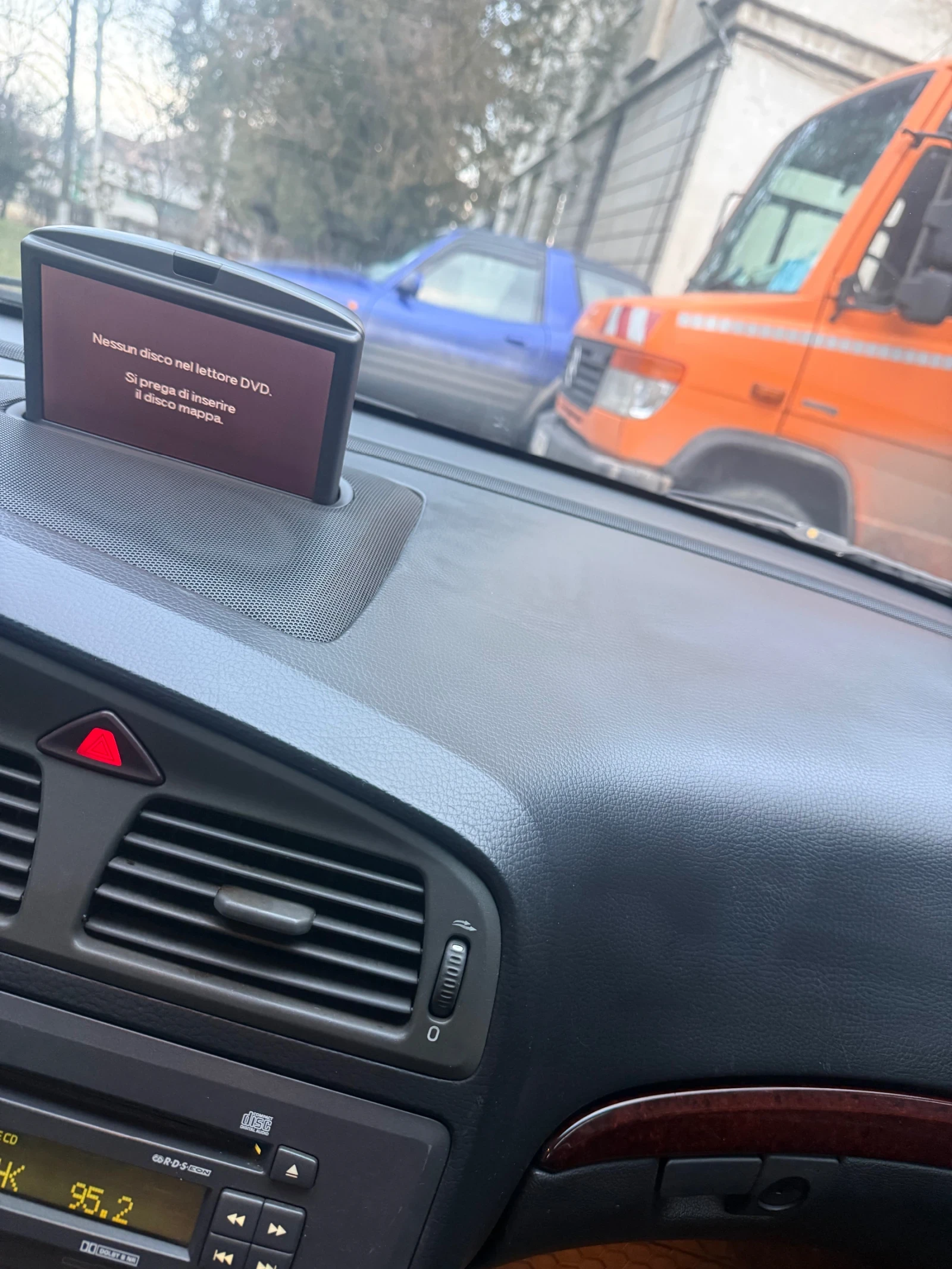 Volvo S60 D5, снимка 10 - Автомобили и джипове - 53805381