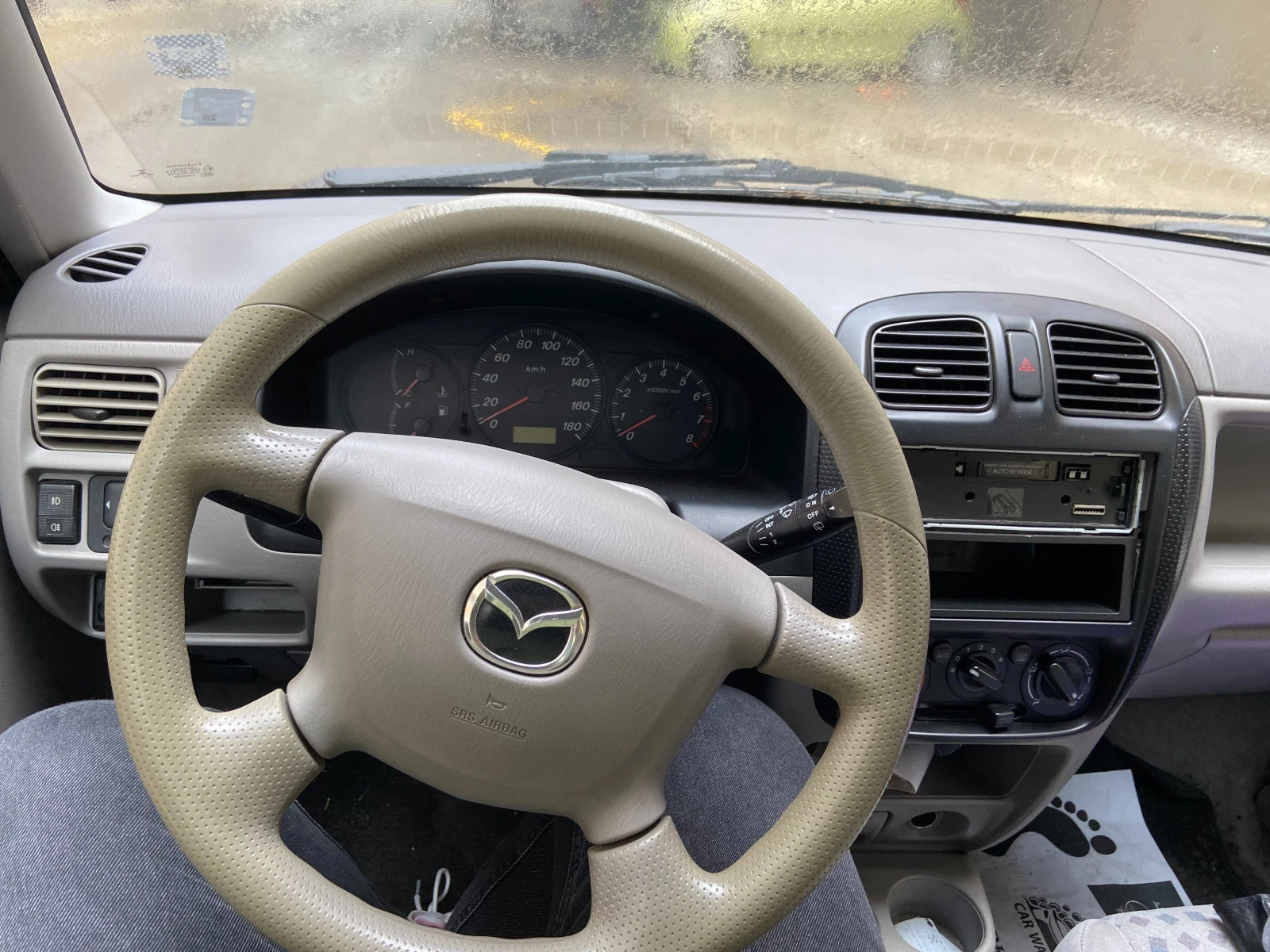 Mazda Demio, снимка 8 - Автомобили и джипове - 53837407