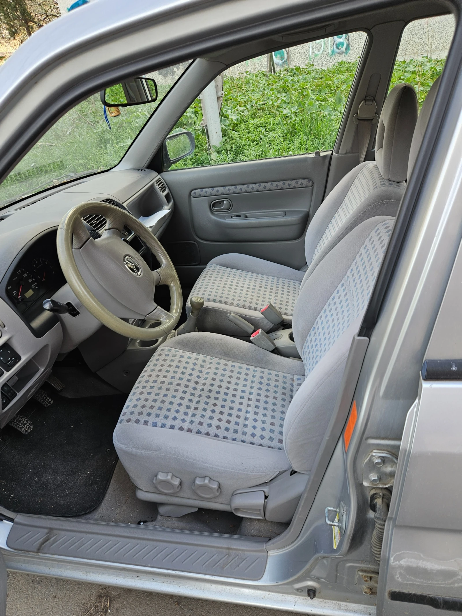 Mazda Demio, снимка 2 - Автомобили и джипове - 53837407