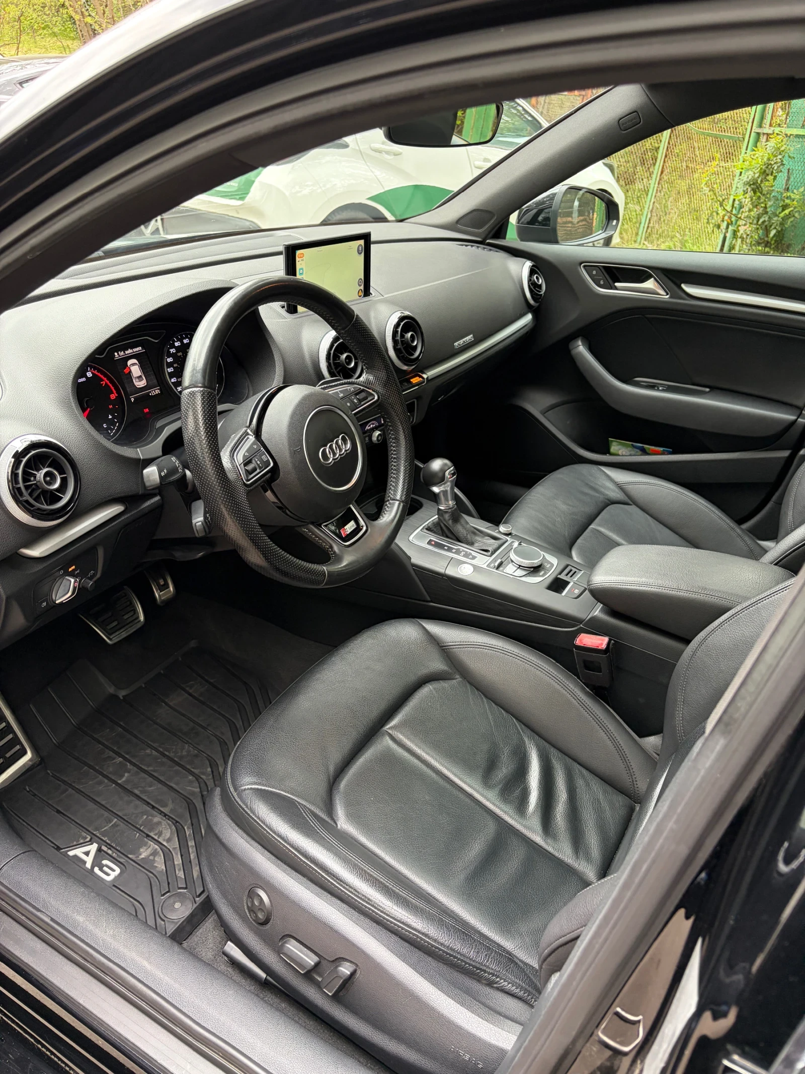 Audi A3 2.0 T Седан / S3 генерация / CarPlay , снимка 5 - Автомобили и джипове - 54359306