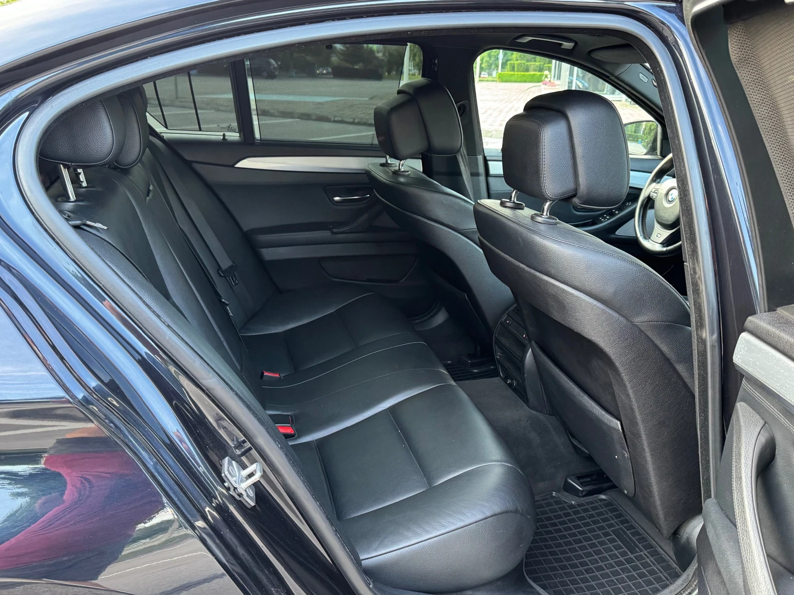 BMW 535 D M-Pack, снимка 11 - Автомобили и джипове - 54795682