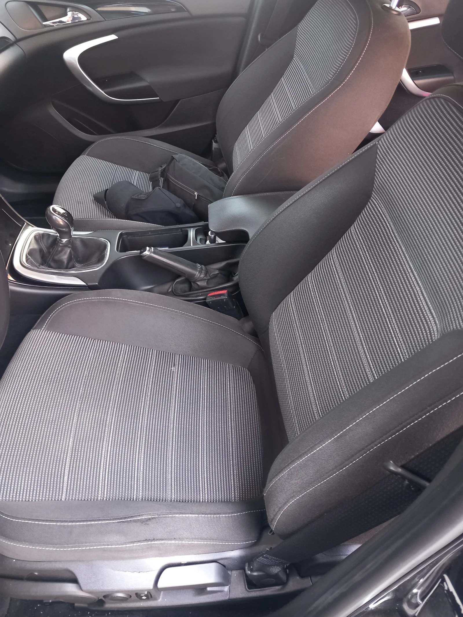 Opel Insignia 2.0, снимка 8 - Автомобили и джипове - 54807066