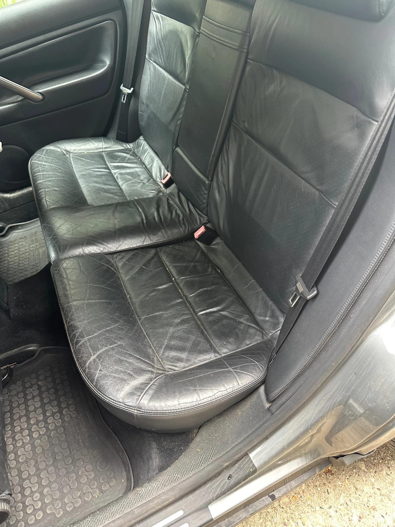 VW Passat 1.9 TDI 131, снимка 10 - Автомобили и джипове - 55213023