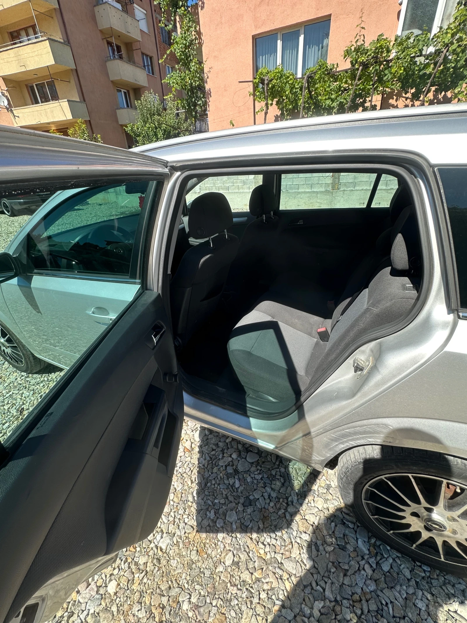 Opel Astra, снимка 5 - Автомобили и джипове - 55501732