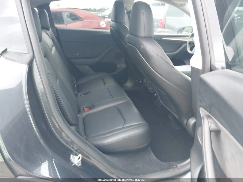 Tesla Model Y * LONG RANGE* SINGLE MOTOR* REAR-WHEEL DRIVE/RWD* , снимка 11 - Автомобили и джипове - 55583757