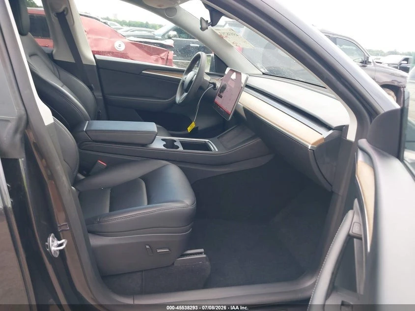 Tesla Model Y * LONG RANGE* SINGLE MOTOR* REAR-WHEEL DRIVE/RWD* , снимка 10 - Автомобили и джипове - 55583757
