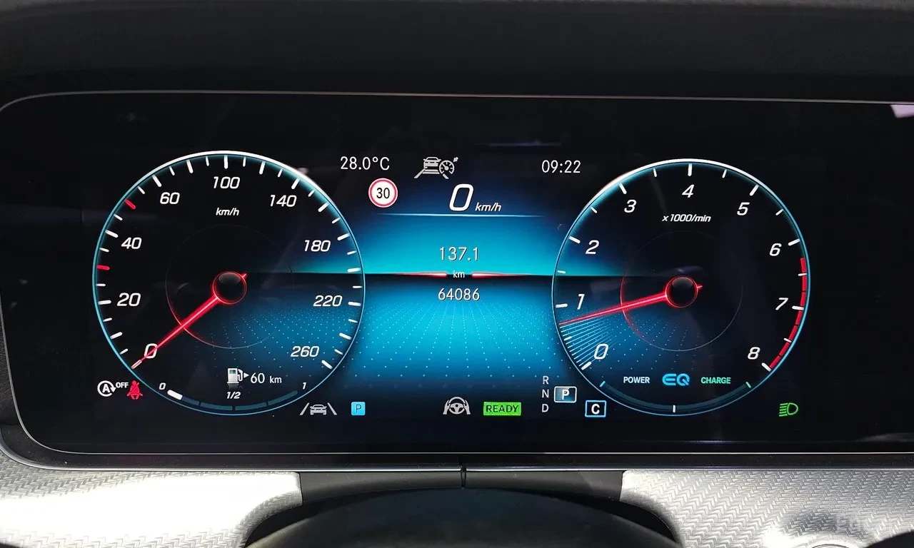 Mercedes-Benz E 350 FACE* 4MATIC �����* HUD* ���������* ���� | Mobile.bg � ����������� 9