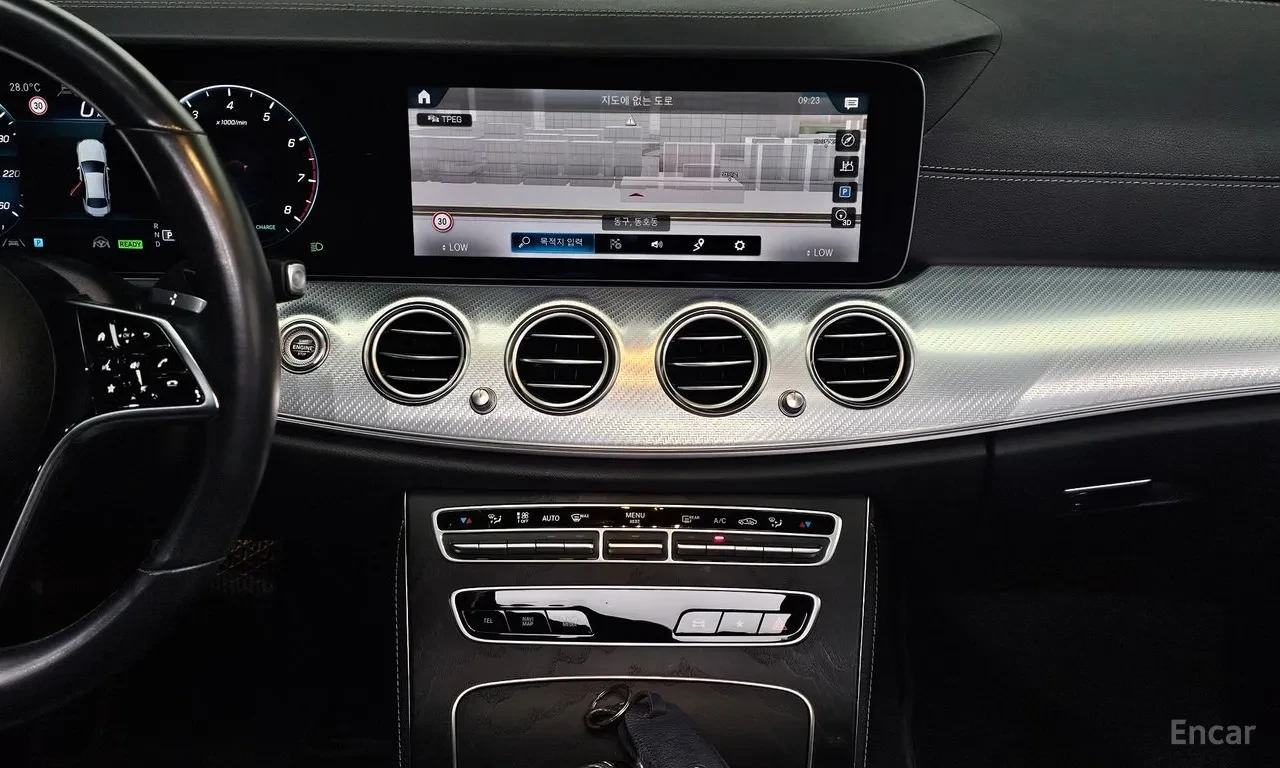 Mercedes-Benz E 350 FACE* 4MATIC �����* HUD* ���������* ���� | Mobile.bg � ����������� 4