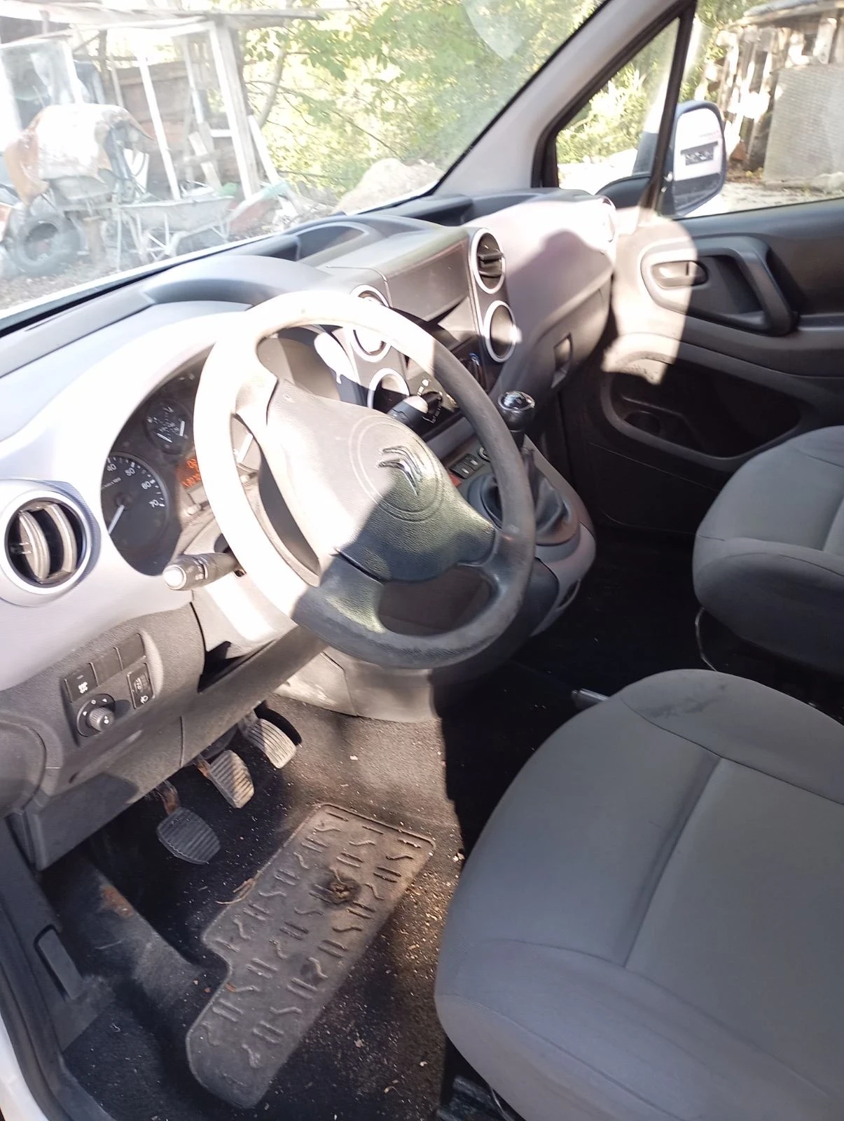 Citroen Berlingo, снимка 10 - Автомобили и джипове - 56330312