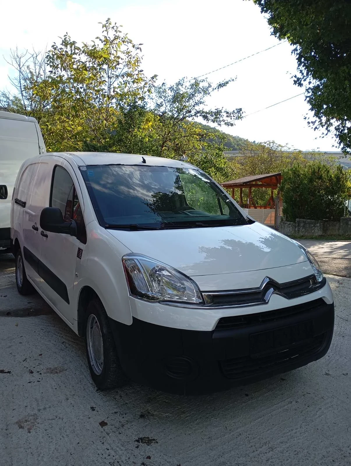 Citroen Berlingo, снимка 2 - Автомобили и джипове - 56330312