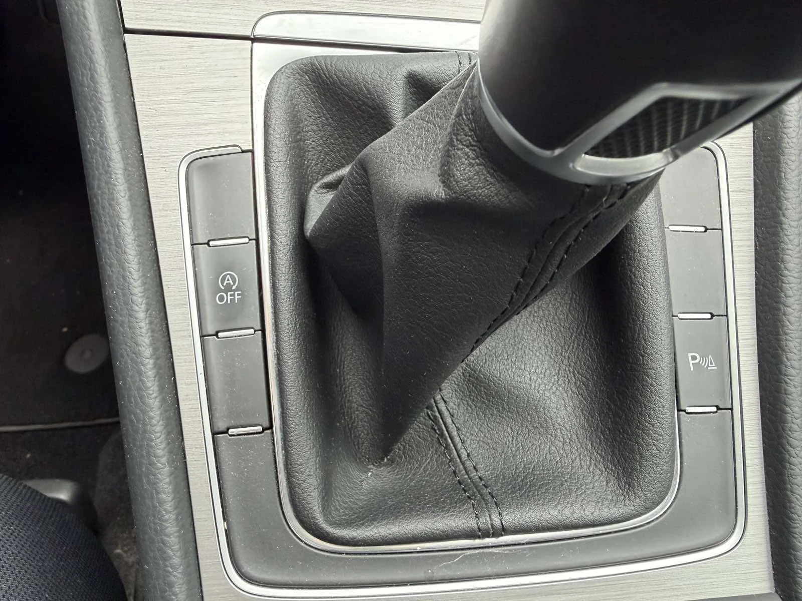 VW Golf, снимка 5 - Автомобили и джипове - 56556984