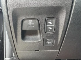 Dodge RAM 1500  Limited Crew Cab 4WD, снимка 12