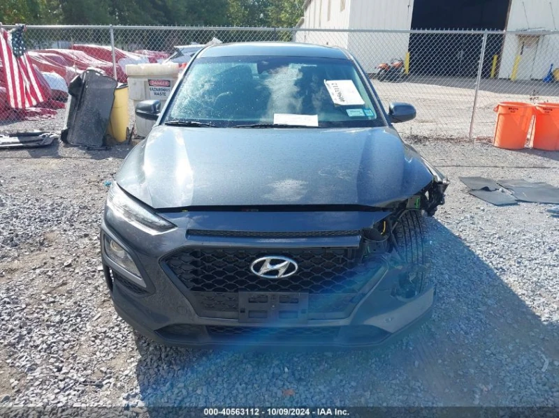 Hyundai Kona 2.0L I-4 DOHC, VVT, 147HP All Wheel Drive, снимка 4 - Автомобили и джипове - 47978957