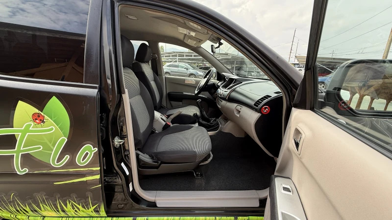 Mitsubishi L200 2.5DID/136кс/COMMON RAIL/ВНОС ОТ ИТАЛИЯ, снимка 16 - Автомобили и джипове - 52051382