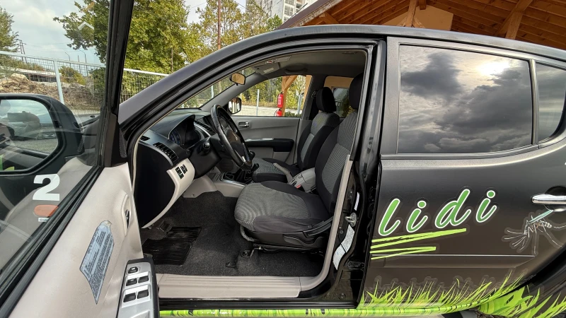 Mitsubishi L200 2.5DID/136кс/COMMON RAIL/ВНОС ОТ ИТАЛИЯ, снимка 15 - Автомобили и джипове - 52051382
