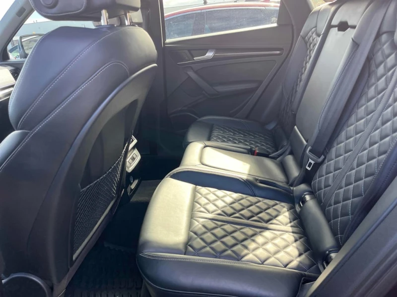Audi SQ5 Technik  CARFAX, снимка 11 - Автомобили и джипове - 52652588