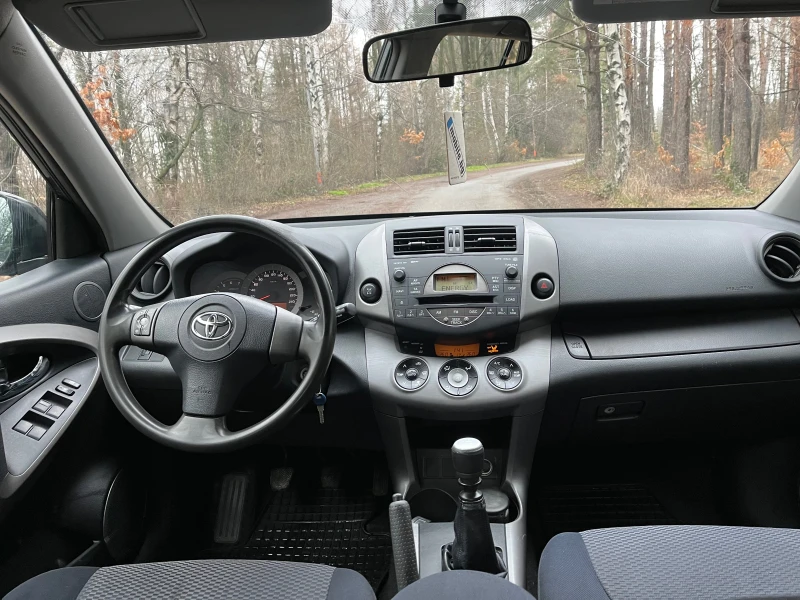 Toyota Rav4 D4D 2.2 136 кс, снимка 11 - Автомобили и джипове - 53383290