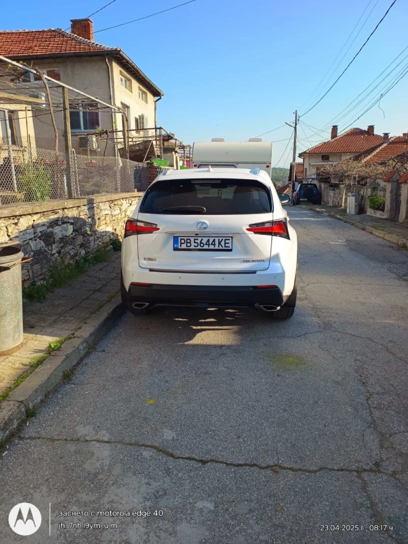 Lexus NX 200t F-sport, снимка 4 - Автомобили и джипове - 53468278